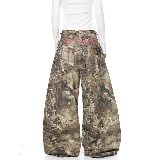 American Street Letter Embroidery Branch Camouflage Jeans for Men and Women Drip Depot