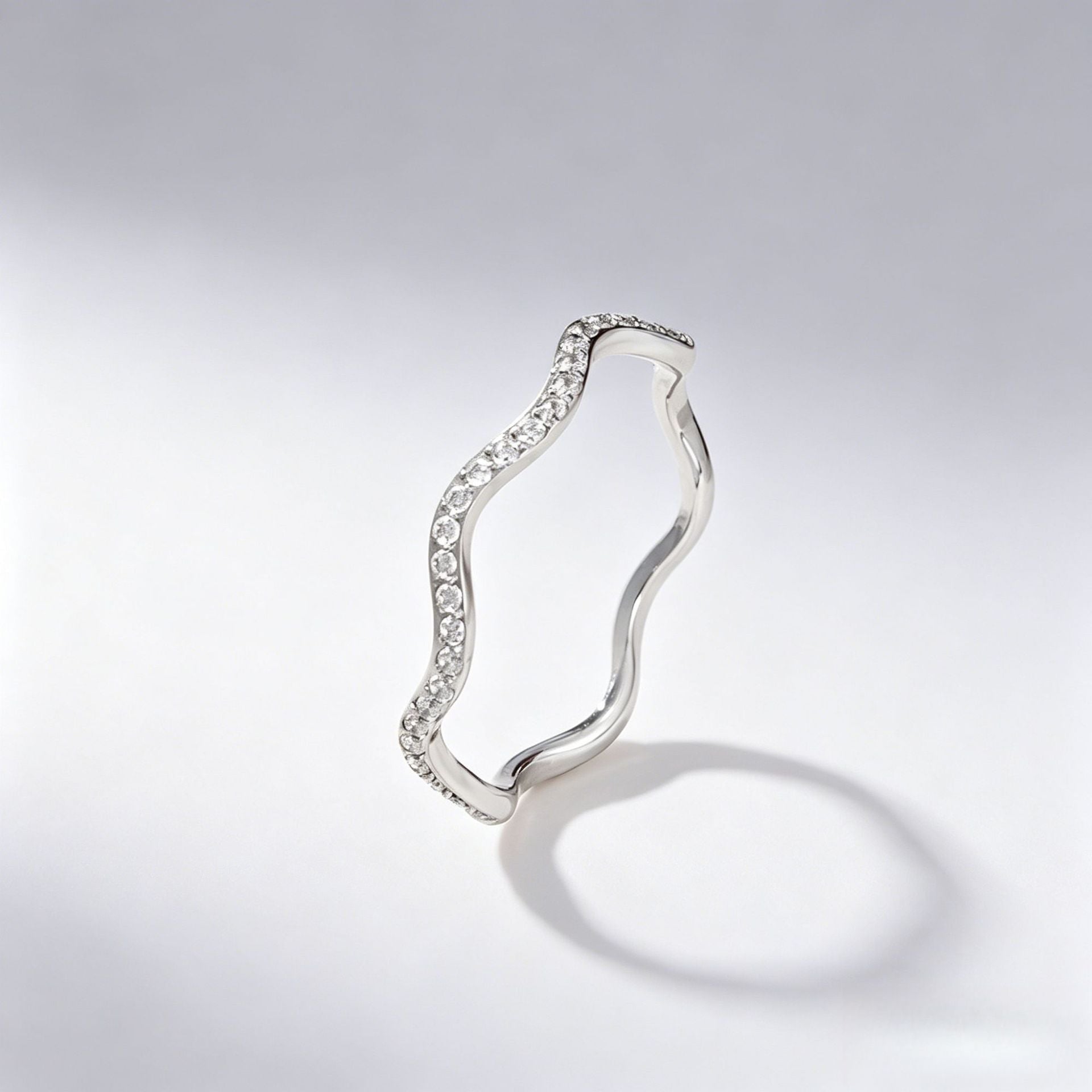 Wavy diamond-studded ring Drip Depot