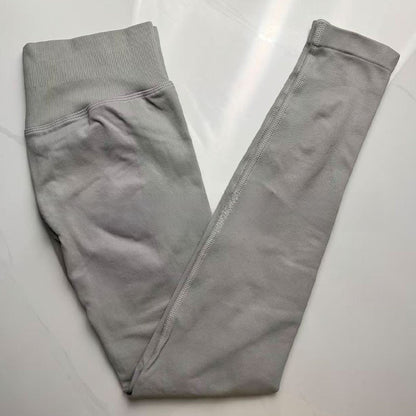 Seamless Yoga Pants with Butt-Lifting Design