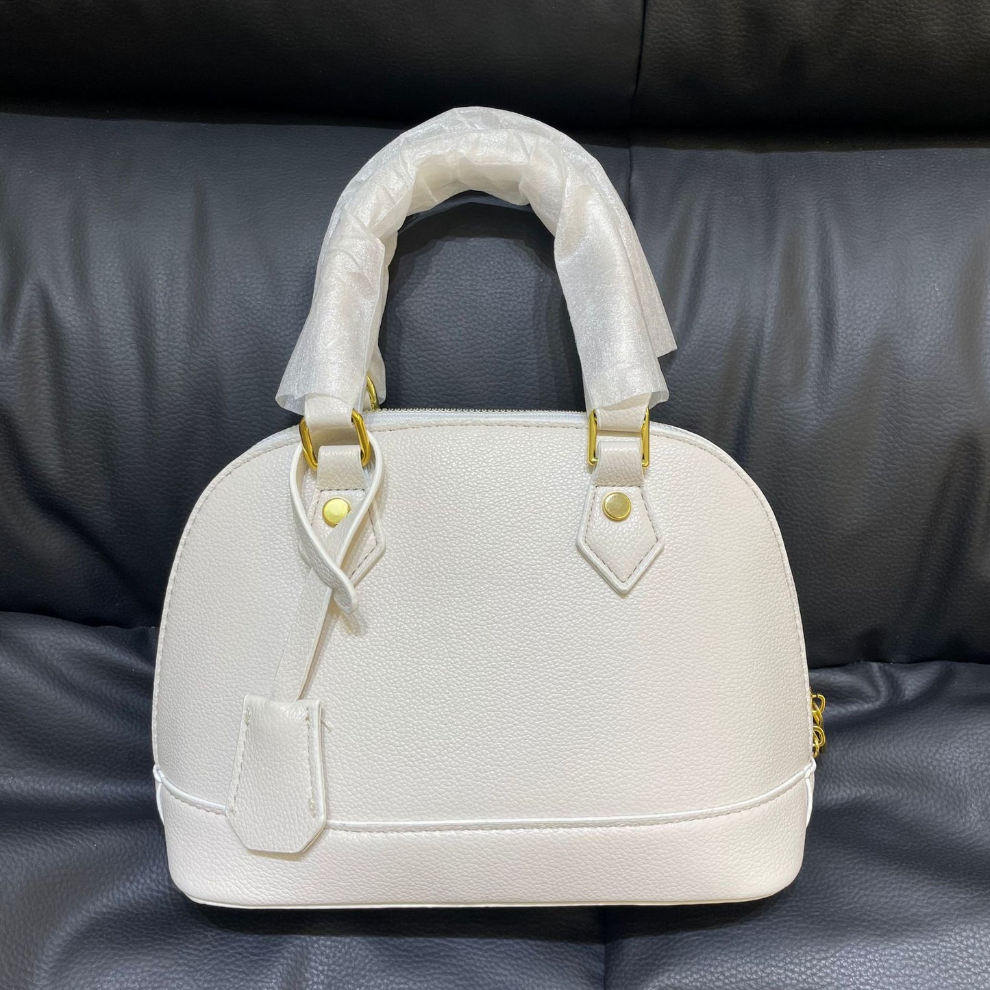 Retro Shell Crossbody Bag