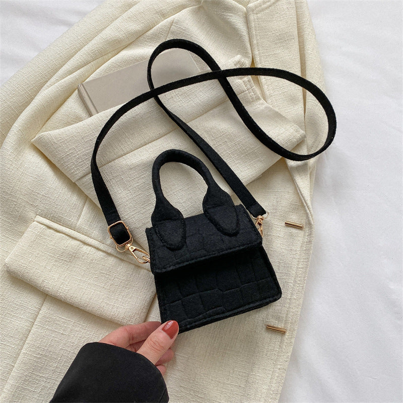 Western style  portable shoulder bag