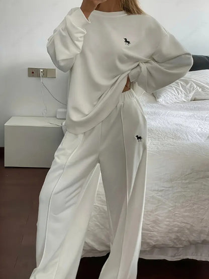 Casual Sweatshirt and Sweatpants Set