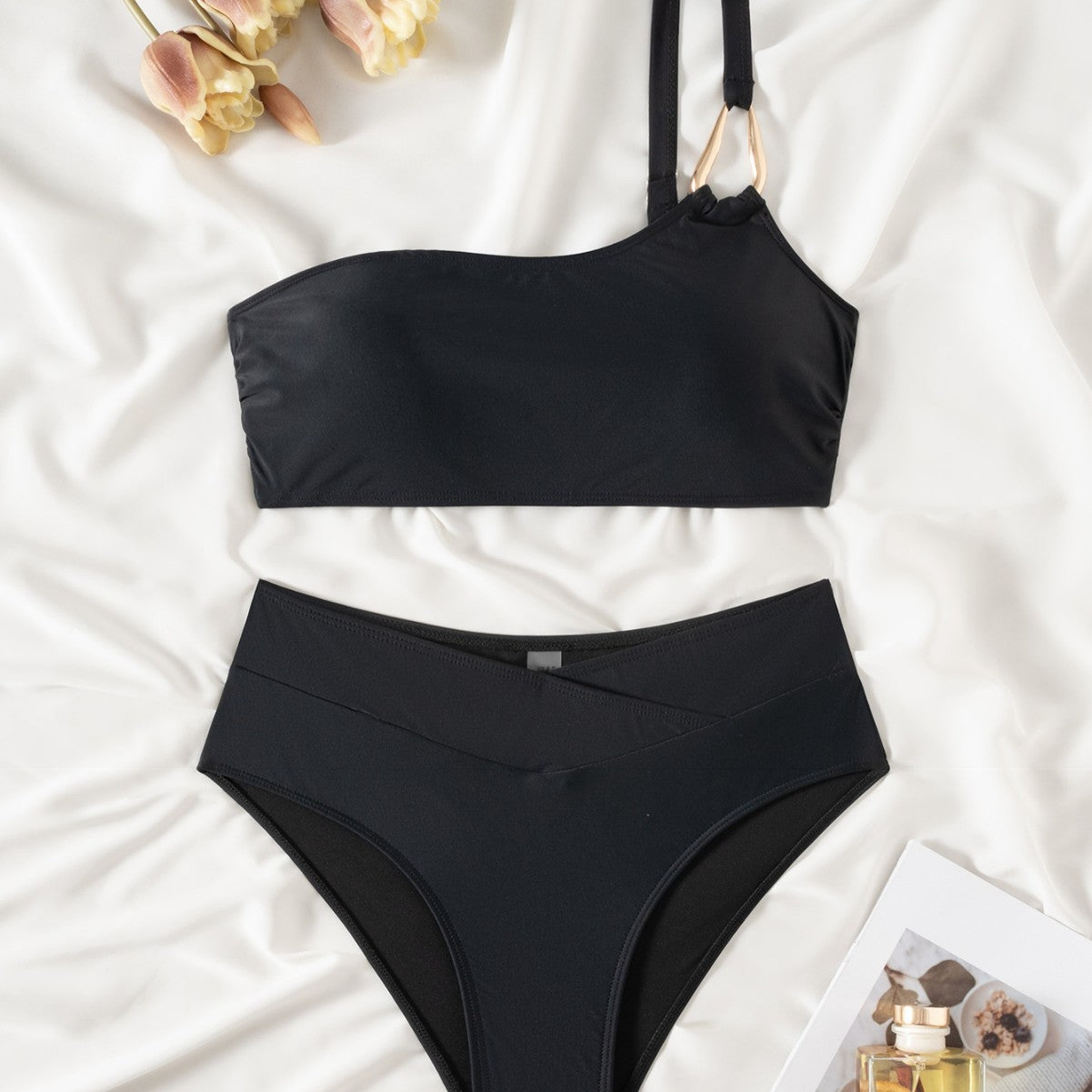 Women's One-Shoulder Bikini Swimsuit