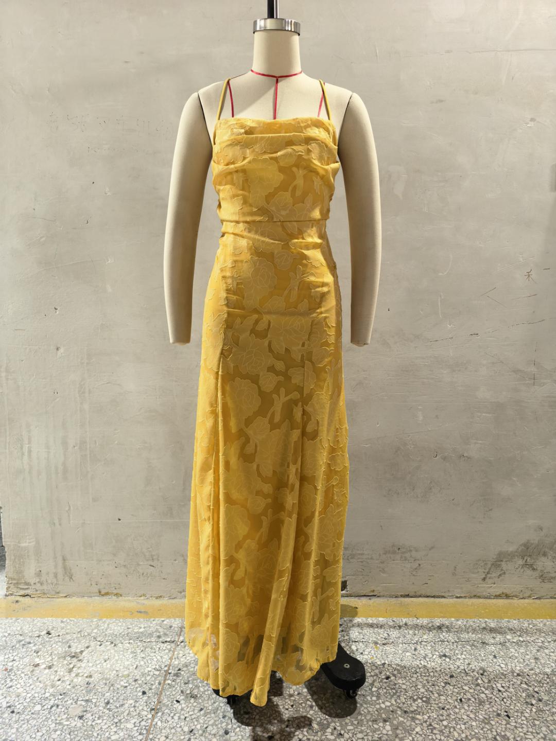 Elegant Lace Backless Evening Dress Drip Depot