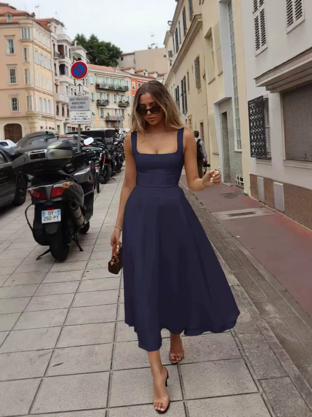 Elegant Long Sleeveless Dress