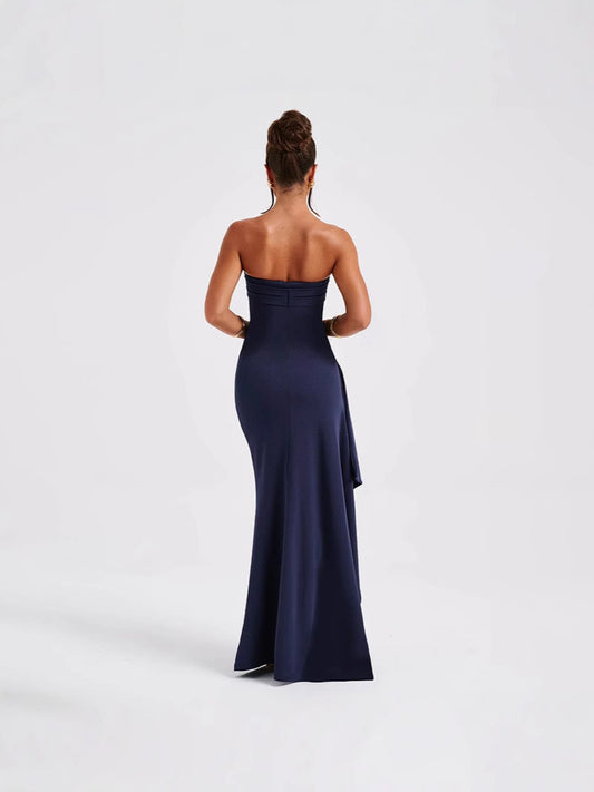 One-shoulder strapless dress with sexy backless design and high slit
