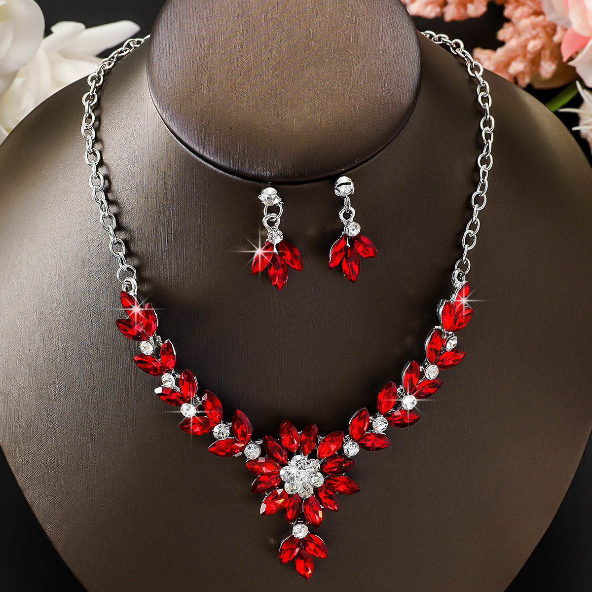 Vintage Floral Alloy Necklace and Earrings Set