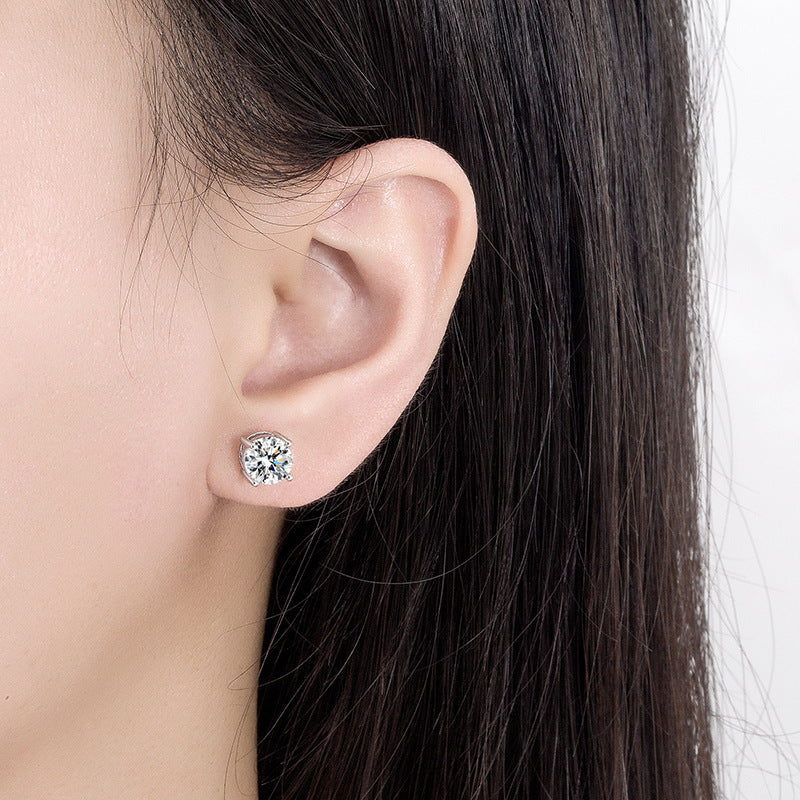 Four-Claw Round Zircon Earrings