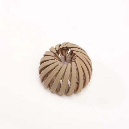Retractable Hair Bun Maker Clip