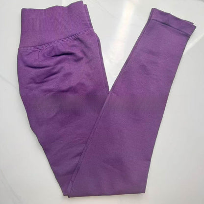 Seamless Yoga Pants with Butt-Lifting Design