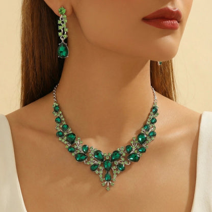Elegant Rhinestone Teardrop Necklace and Earrings