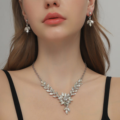 Vintage Floral Alloy Necklace and Earrings Set